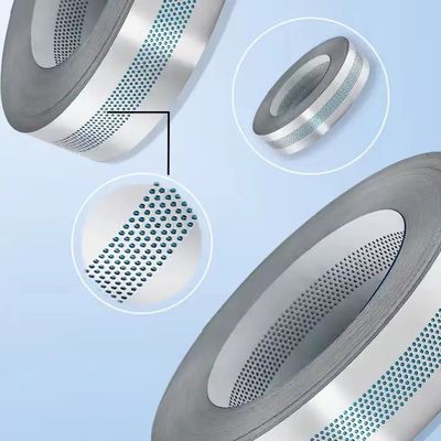 القوة النهائية 50MPa لفة خط قناة بدون تقليم 4 سم عرض خط قناة حافة