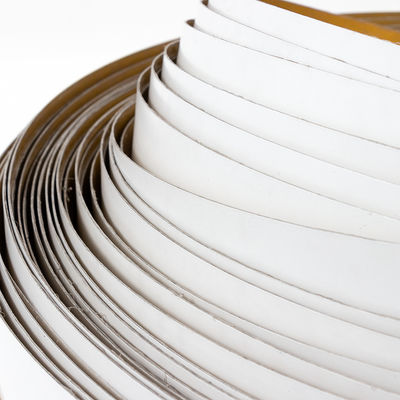 نوع الأسهم شانيلومي الألومنيوم 3D علامة تقويم غطاء الملصق مخصص