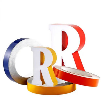 خط القناة المضرب لفائف الألومنيوم المضاءة بالضوء الخلفي لفائف الرسائل 50MPa القوة النهائية