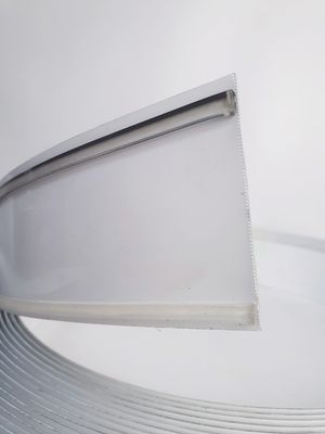 3-14 سنتيمترات الألومنيوم PVC الداخلية \ الخارجية خط الشكل حافة شريط